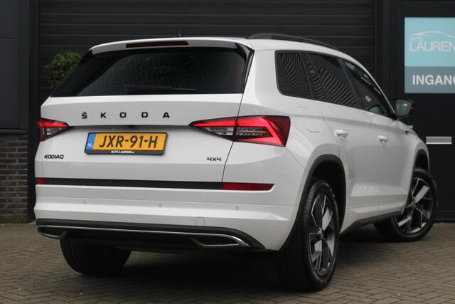 Skoda Kodiaq 2.0 TSI 4x4 Sportline Business | Panoramadak | Trekhaak | stuur en stoelverwarming | Bomvol