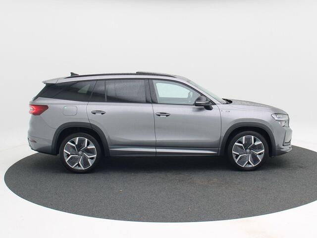 Skoda Kodiaq 1.5 TSi 204 Pk PHEV Sportline Business | Trekhaak | Stoel/Stuur Verwarming | Camera | Panorama dak | Navigatie | 20 Inch | 27.610 Km !!