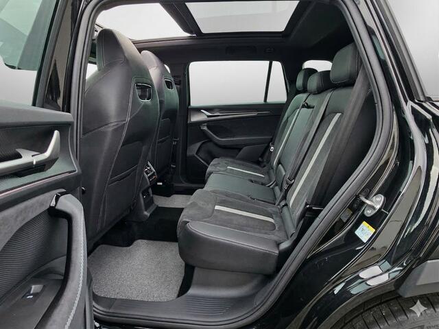 Skoda Kodiaq 1.5 TSI PHEV 204pk Sportline Business 204pk | Panoramadak | Verlengde garantie | Trekhaak | Verwarmbare voorstoelen