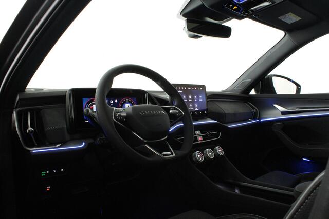 Skoda Kodiaq 1.5 TSI PHEV Sportline Business > Panorama/Trekhaak/Graphite Grey (nieuw)