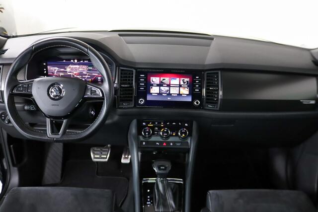 Skoda Kodiaq 1.5 TSI Sportline Business 7-Persoons Canton, Sportstoelen, Camera, ACC, Memory