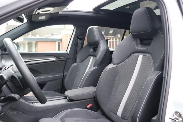 Skoda Kodiaq 1.5 TSI PHEV Sportline Business Panorama LED