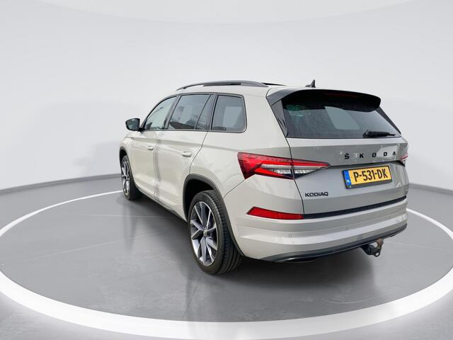 Skoda Kodiaq 1.5TSI/150PK Sportline Business DSG · Panoramadak · Leder · Trekhaak · Camera · Apple/Android Car Play ·