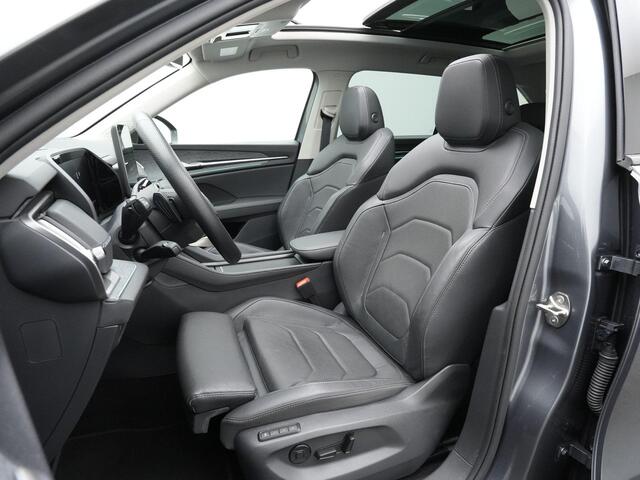 Skoda Kodiaq 1.5 TSI PHEV 204 pk Selection | Panoramadak | Leder | Head-up display | Geheugenstoel | Matrix LED | Achteruitrijcamera