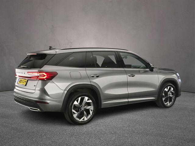 Skoda Kodiaq Sportline Business 1.5 TSI PHEV 204pk DSG Automaat Trekhaak, Adaptive cruise control, Navigatie, Achteruitrijcamera, Elektrische achterklep, LED matrix koplampen