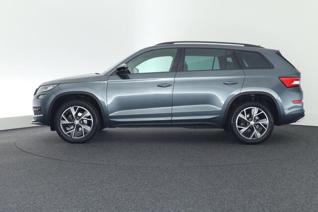 Skoda Kodiaq 1.5 TSI 150pk DSG Sportline Business Trekhaak Camera Keyless Stoelverwarming Virtual Cockpit Navigatie