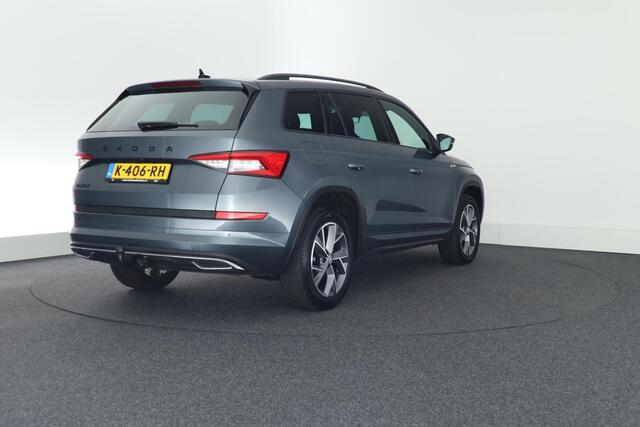 Skoda Kodiaq 1.5 TSI 150pk DSG Sportline Business Trekhaak Camera Keyless Stoelverwarming Virtual Cockpit Navigatie
