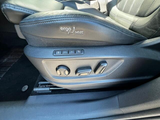 Skoda Kodiaq 1.5 TSI 150pk DSG Business Edition Plus 7p. | Leer | Matrix