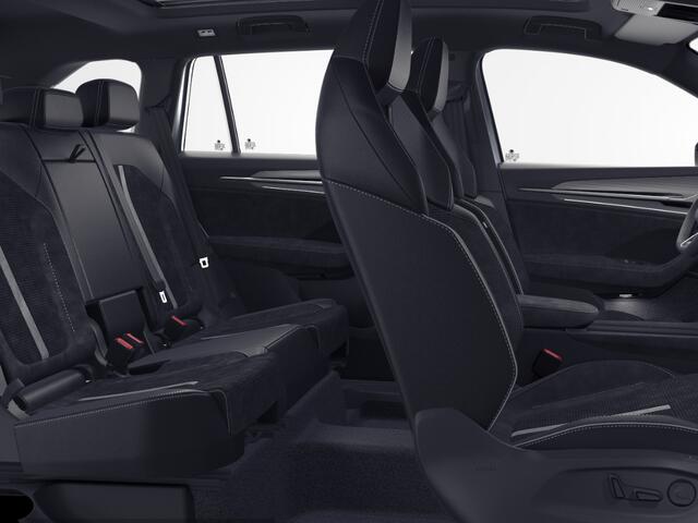 Skoda Kodiaq Sportline Business 1.5 TSI PHEV 150 kW / 204 PK SU V | Panorama dak | Trekhaak | comfort pakket | 3000,- inruilvoordeel!!