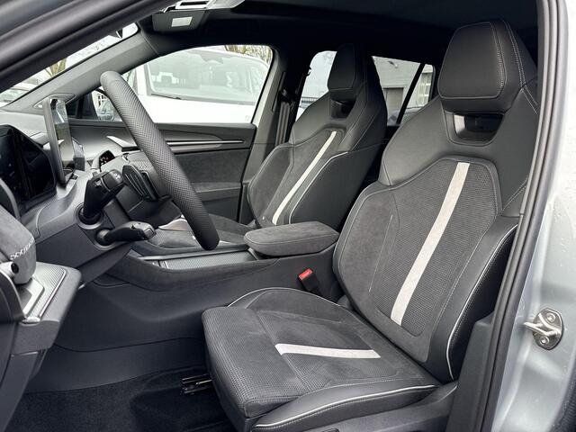 Skoda Kodiaq Sportline Business 1.5 TSI PHEV 150kW/204PK SUV | Comfort Pakket | panoramisch schuif-/kanteldak | Trekhaak wegklapbaar | Parkeer Pakket | 20'' inch velgen Rila aero