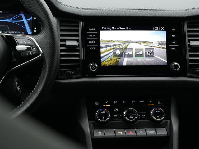 Skoda Kodiaq 7-zits 1.5 TSI 150 pk Sportline Business | Trekhaak | Geheugenstoel | Matrix LED | Leder/alcantara | Stuur-/stoelverwarming