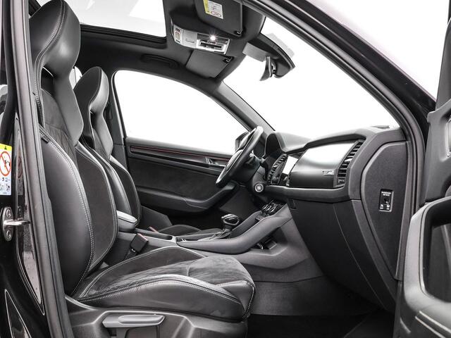 Skoda Kodiaq 1.5 TSI 150pk DSG Sportline · Camera · Panoramadak · Apple/Android Car Play · Elek Voorstoel · Wegklapbare Trekhaak · 19'' Inch ·