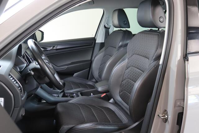 Skoda Kodiaq 1.5 TSI Business Edition, 7-Persoons, Trekhaak, Canton audio, Mooie kleur!