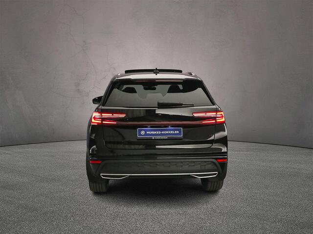 Skoda Kodiaq Sportline Business 1.5 TSI PHEV 204pk DSG Automaat Trekhaak, Panoramadak, Adaptive cruise control, Verwarmde voorruit, Achteruitrijcamera, LED matrix koplampen