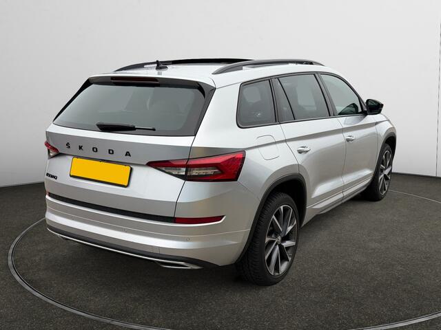 Skoda Kodiaq 1.5 TSI Sportline Business Aut- Panoramadak, RS Interieur, Full Memory, Carbon, Canton Audio