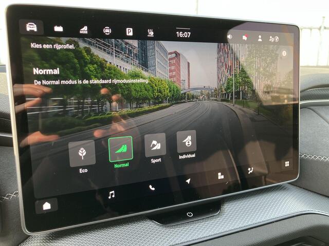 Skoda Kodiaq 1.5 TSI 204pk PHEV Sportline Business · Apple/Android Car Play · Elektrische stoelverstelling · Stoelverwarming voor + achter · Camera · Garantie t/m 13-05-2029 of 60.000km