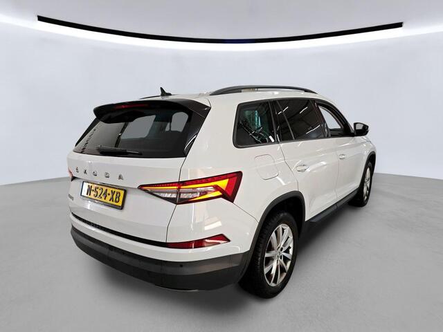 Skoda Kodiaq 1.5 TSI Business Edition / AUTOMAAT/ NAVI/ CRUISE/ CLIMATE/ STOELVERWARMING/ PARK. SENSOREN + CAMERA/18" LMV