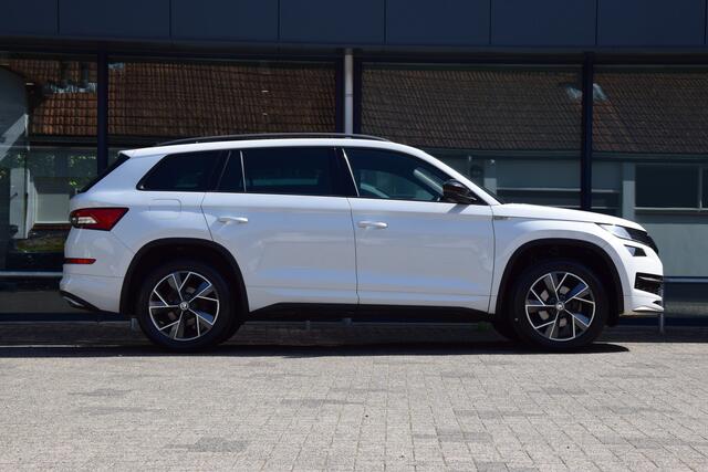 Skoda Kodiaq 1.5 TSI 150PK Sportline Business DSG Automaat | Org. NL | BOVAG Garantie | Trekhaak | Virtual Cockpit | Camera | 19'' Velgen | Canton Sound | Apple CarPlay& Android Auto | Elektrische Kofferklep |