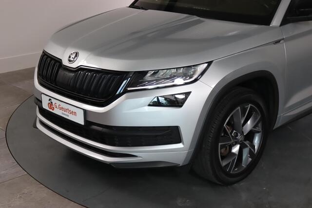 Skoda Kodiaq 1.5 TSI Sportline Business 7-Persoons Panoramadak, Sportstoelen, Memory, Camera, ACC, Canton