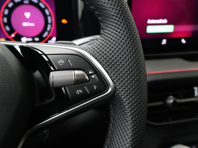 Skoda Kodiaq Sportline Business 1.5 TSI PHEV 204 PK | Panorama dak | All season banden | Trekhaak wegklapbaar |