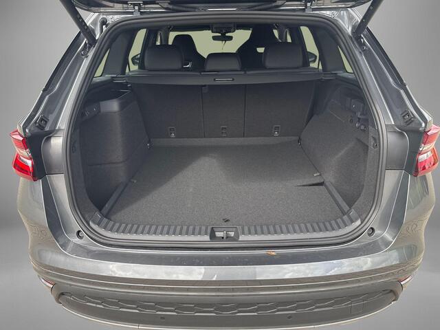 Skoda Kodiaq Sportline Business 1.5 TSI PHEV 150 kW / 204 PK SU V | Metallic Lak | Trekhaak wegklapbaar | 19'' Lichtmetalen Velgen | 4000,- inruilpremie!!