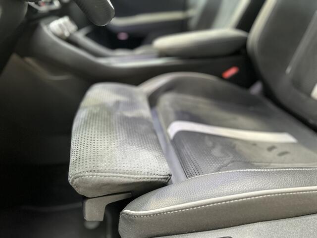 Skoda Kodiaq 1.5 TSI PHEV 204 pk Sportline | Stoelverw. | Stuurverw. | El. a. klep | El. verst. stoel + geh. | LED | 19" | Keyles entry |