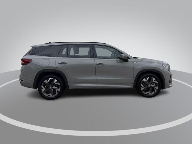 Skoda Kodiaq 1.5 TSI 204pk PHEV Sportline Business · Camera · Stoelverwarming Voor & Achter · Apple/Android Car Play · Elektrische bestuurdersstoel · 19'' velgen ·