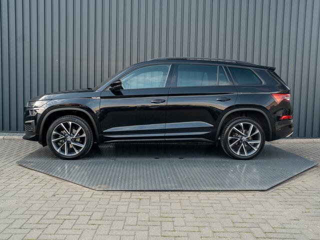 Skoda Kodiaq 1.5 TSI Sportline Business | Trekhaak wegkl. | Stoel geheugen L&R | Leder | Pano | 20'' | Prijs Rijklaar!!