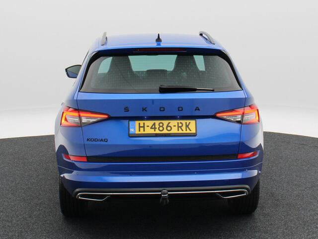 Skoda Kodiaq 1.5 TSi 150 Pk Sportline Business | Trekhaak | Stoelverwarming | Camera | Adaptive Cruise | CarPlay | 19 Inch | 101.094 Km !!