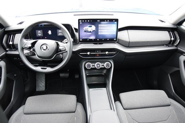 Skoda Kodiaq 1.5 TSI MHEV Business Edition DSG Automaat Mild Hybride | Fabrieks Garantie | Org. NL | Trekhaak | Panoramadak | Stoel + Achterbank + Stuurverwarming | Apple Carplay/Android Auto | Electr. verstelbare voorstoelen |
