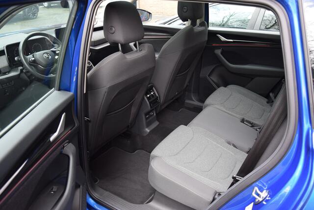 Skoda Kodiaq 1.5 TSI MHEV Business Edition DSG Automaat Mild Hybride | Fabrieks Garantie | Org. NL | Trekhaak | Panoramadak | Stoel + Achterbank + Stuurverwarming | Apple Carplay/Android Auto | Electr. verstelbare voorstoelen |