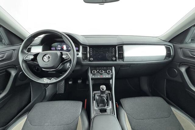 Skoda Kodiaq 1.5 TSI ACT 150PK BUSINESS EDITION 7 PERS | Trekhaak | Navi | Camera | Half leer