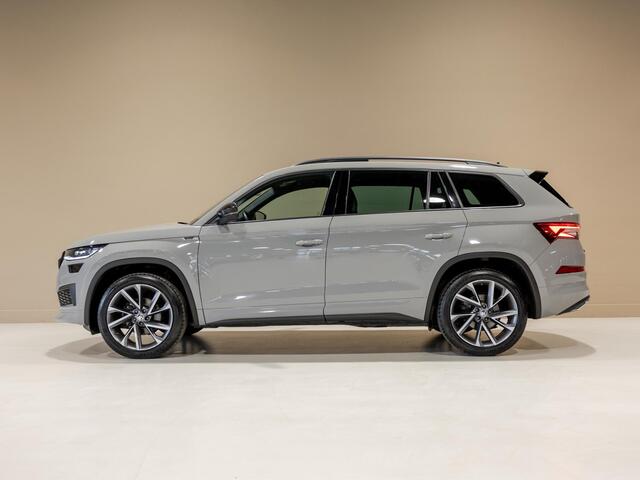 Skoda Kodiaq 1.5 TSI Sportline Business / 150pk / Trekhaak / Panorama dak / Achteruitrij camera /