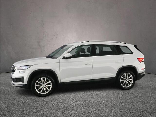 Skoda Kodiaq Business Edition 1.5 TSI 150pk Trekhaak, Cruise control, Navigatie, Achteruitrijcamera, LED koplampen, Elektrische achterklep, Parkeersensoren, Airco, DAB, Radio, App connect