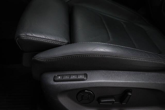 Skoda Kodiaq 1.5 TSI MHEV Business Edition 7p. | COMFORT / WINTER- PACK | MATRIX LED | STUURVERWARMING | PANORAMADAK | 360 CAMERA
