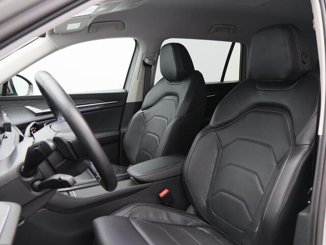 Skoda Kodiaq 1.5 TSi 204 Pk PHEV Business Edition | Stoel Verwarming/Ventilatie | Adaptive Cruise | Camera | Trekhaak | Head UP | Matrix LED | Carplay | 20 Inch | 34.233 Km !!