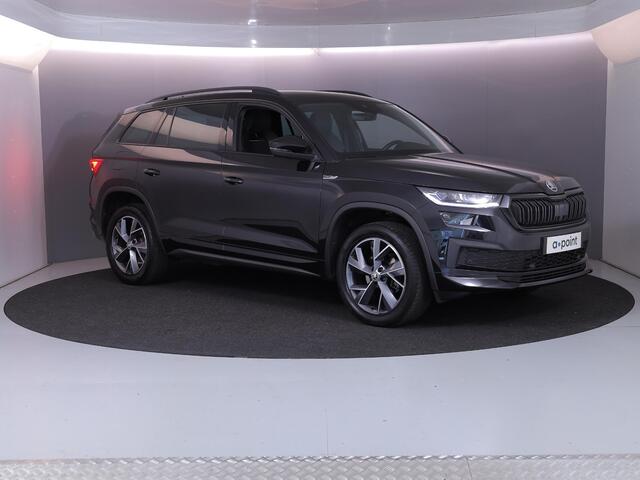Skoda Kodiaq 1.5 TSI Sportline Business 150 pk Automaat | Navigatie | Parkeersensoren | Achteruitrijcamera | Adaptieve cruise control | Elektr. achterklep | Autom. airco (3 zones) | Keyless |