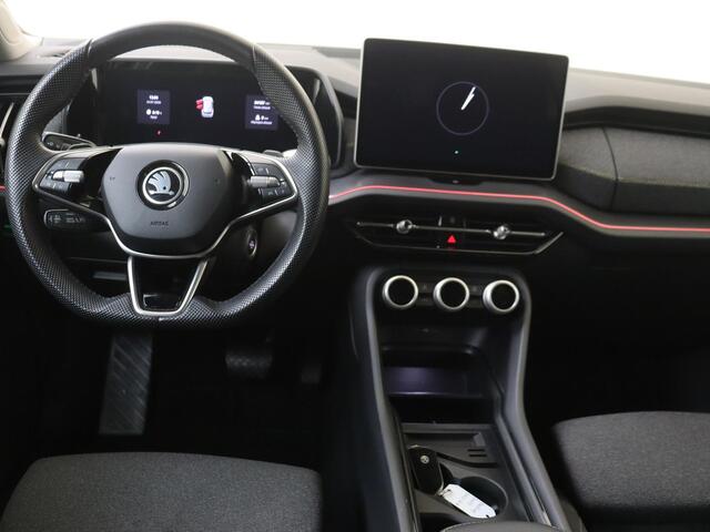 Skoda Kodiaq 1.5 TSI PHEV Tour Edition | SoH 98% | Trekhaak | Achteruitrijcamera | Bestuurdersstoel met memory | Keyless | Adaptieve cruise control | Stoelverwarming | 3-zone airco | Dodehoekdetectie | Navigatie |