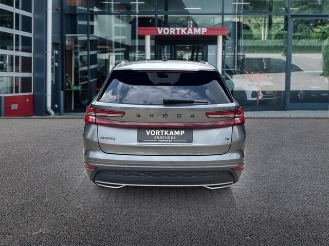 Skoda Kodiaq 1.5 TSI PHEV SPORTLINE FISCAAL LAAG!! TREKHAAK/20''/PANO-DAK/ELEK-KLEP/ACC/360-CAMERA
