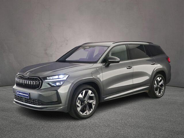 Skoda Kodiaq 1.5 TSI PHEV Sportline Business 204pk DSG Automaat, Adaptive cruise control, Verwarmde voorruit, Stoelverwarming, Stuurverwarming, Achteruitrijcamera, Matrix LED koplampen, Parkeersensoren