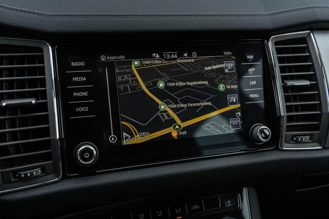 Skoda Kodiaq 1.5 TSI DSG Business Edition | Achteruitrijcamera | Parkeersensoren | Keyless Entry | Elektrische Achterklep | Navigatie Amundsen | Apple Carplay | Android Auto | LED Koplampen | Lichtmetalen Velgen 18 inch