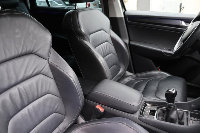 Skoda Kodiaq 1.4 TSI Amb. Busn. 7p. / NL-Auto / 1e eigen. / 19" / Apple,android / Leder