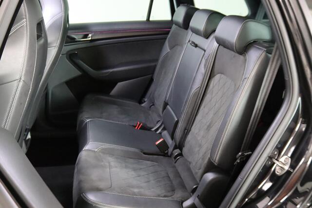 Skoda Kodiaq 1.5 TSI Sportline Business 7-Persoons Panoramadak, Sportstoelen, ACC, Stoel/Stuurverwarming