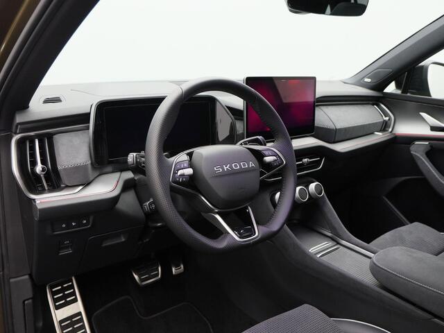 Skoda Kodiaq Sportline Business 1.5 TSI PHEV 204 PK | Panoramadak | Head-up display | Trekhaak | 360 camera | Canton audio