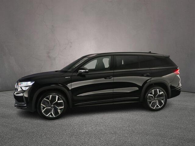 Skoda Kodiaq 1.5 TSI PHEV Sportline Business 204pk DSG Automaat, Trekhaak, Panoramadak, Stoelverwarming, Stuurverwarming, Achteruitrijcamera, Matrix LED koplampen, Elektrische achterklep, Parkeersensoren, Navigatie, App-connect