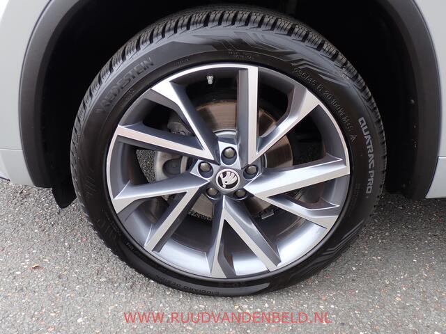 Skoda Kodiaq 1.5 TSI SPORTLINE 7-PERS / TREKHAAK / CARPLAY / CAMERA / KEYLESS / MEMORY