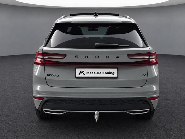 Skoda Kodiaq 1.5 TSI 204pk DSG PHEV Sportline Business · Panoramadak · Wegklapbare Trekhaak · Camera · Elek. Voorstoel · Elek. Achterklep · 19'' Inch · Garantie t/m 24-06-2030 of 100.000km