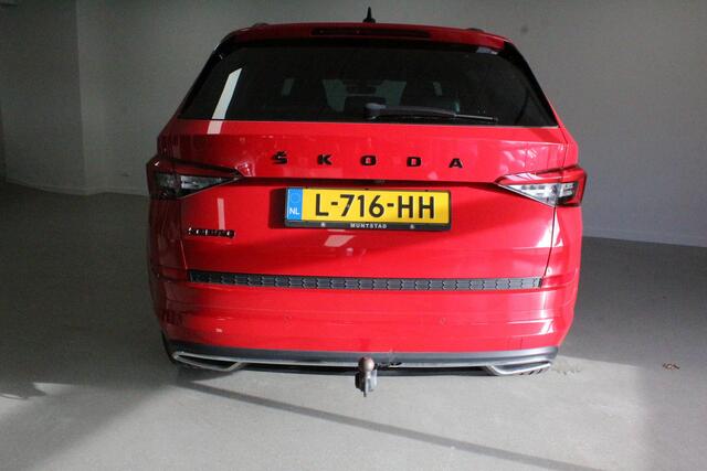 Skoda Kodiaq 1.5 TSI Sportline Business 7p. | STOEL+STUUR/VERW | WEGKL-TRHAAK | CLIMA | CAMERA | PDC V+A | DAB