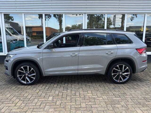 Skoda Kodiaq 1.5 TSI Sportline Business 7p. | Trekhaak | Pano | Sfeerverlichting | Apple Carplay | Stoelverwarming