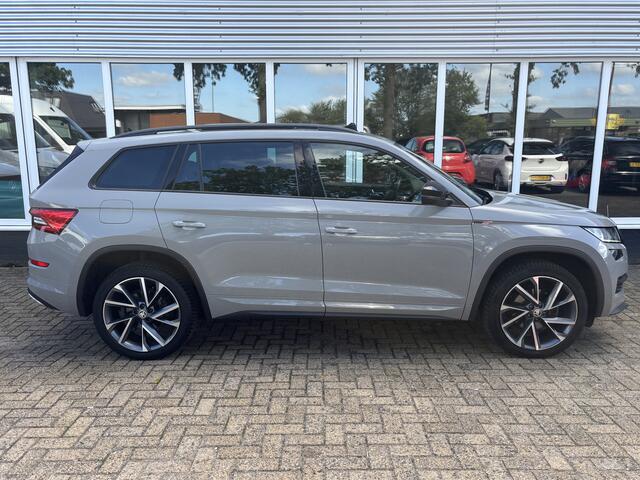 Skoda Kodiaq 1.5 TSI Sportline Business 7p. | Trekhaak | Pano | Sfeerverlichting | Apple Carplay | Stoelverwarming